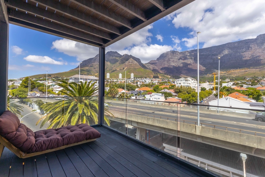 2 Bedroom Property for Sale in Gardens Western Cape